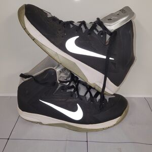 Nike Zoom HyperQuickness 7Y Black and Silver High-Top Sneakers, 7 Youth